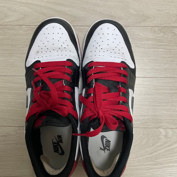 조던1 레트로 로우 OG 블랙토 GS 250