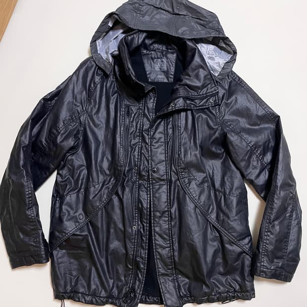 아르마니 후드봄버 패딩