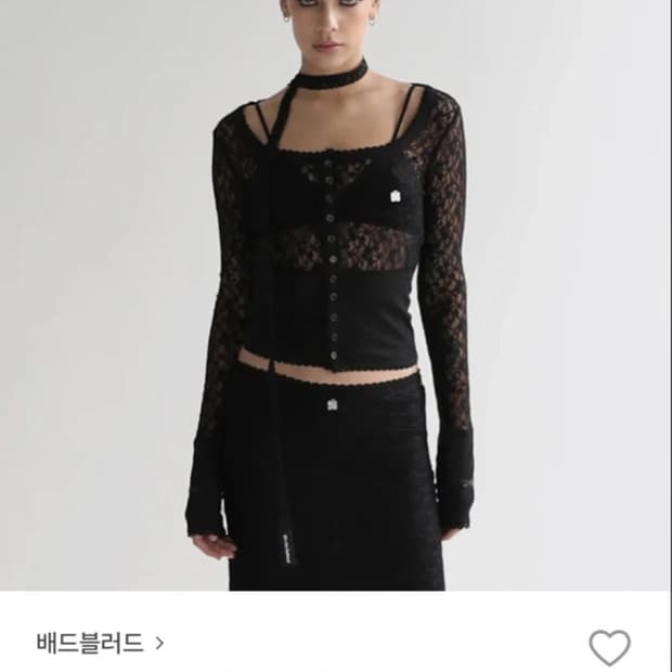 (새상품) 배드블러드 블랙 레이스 크롭 가디건 탑