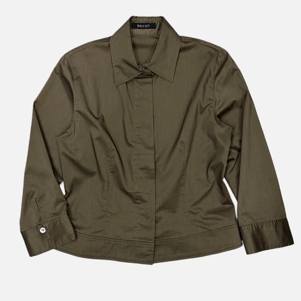 BALLSEY khakit hidden button crop shirt