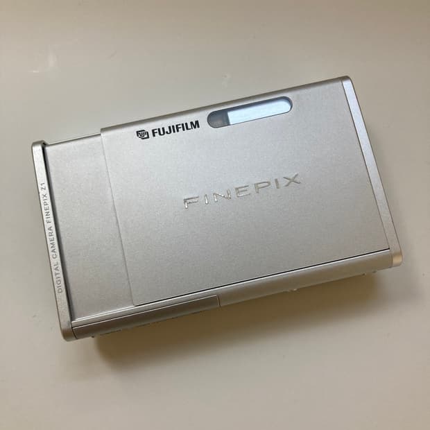 후지필름 파인픽스 z1 판매합니다