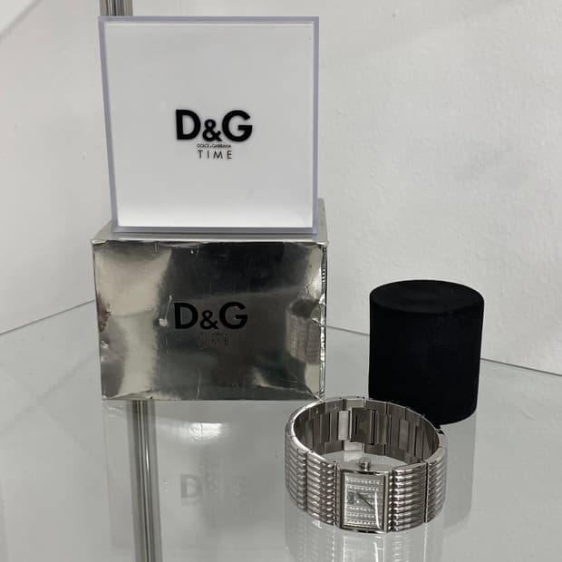 돌체앤가바나 메탈 뱅글 와치