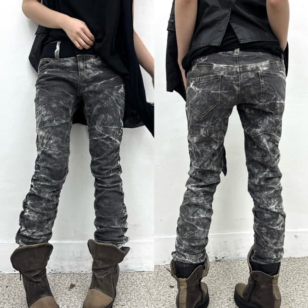 Stone bleached Shirring denim pants