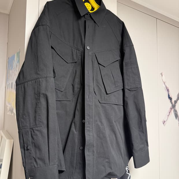 준지 앞판 사선 포켓 셔츠