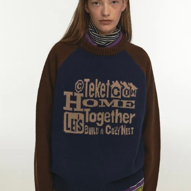 Teket together sweater