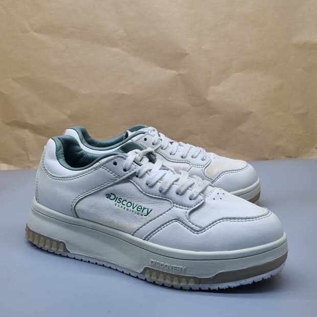 디스커버리 코트온 여성운동화235 