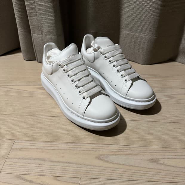 Alexander McQueen Oversized Sneakers