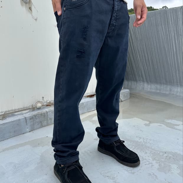 브루넬로 쿠치넬리 디스트레스드 데님진 팬츠 (Navy / 98D)