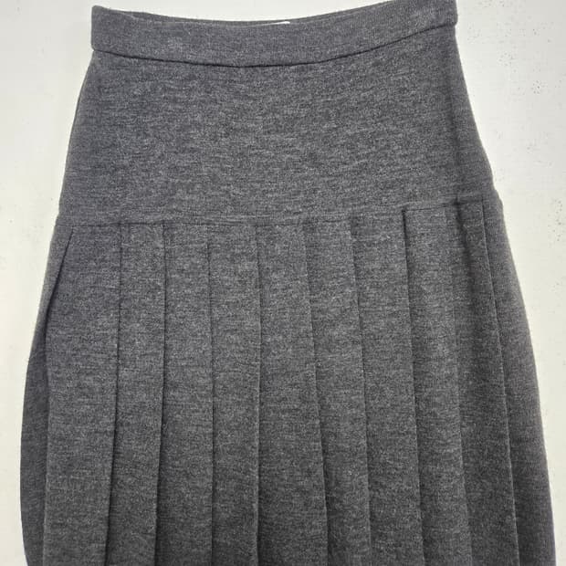 발렌시아가 회색 플리츠 미니스커트