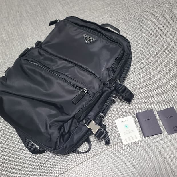 프라다 백팩 2vz101 캐리어백팩 리나일론 사피아노 백팩