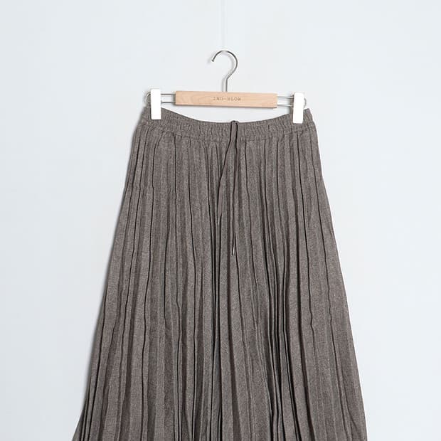 niko and… Herringbone WoolLike Pleats 