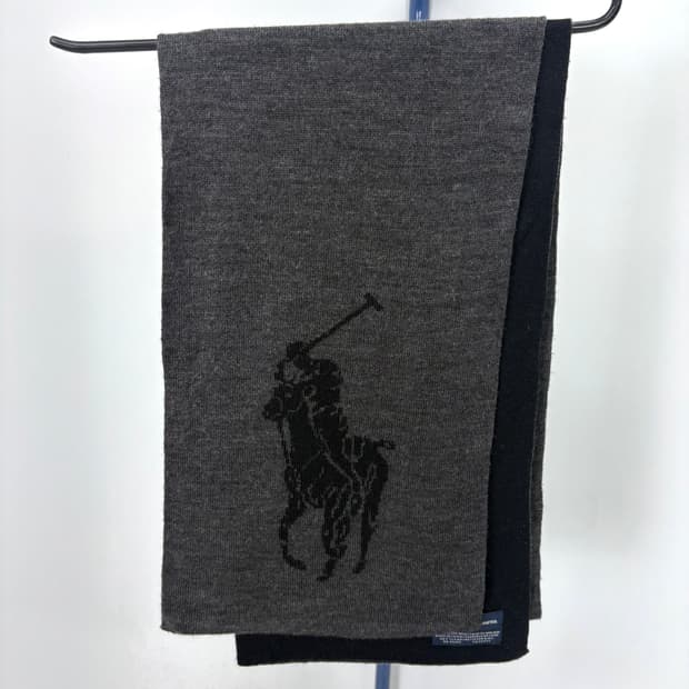 폴로 그레이 빅포니 목도리CK9795