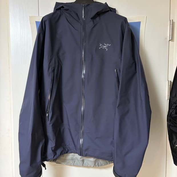 아크테릭스 베타자켓 블랙사파이어 L