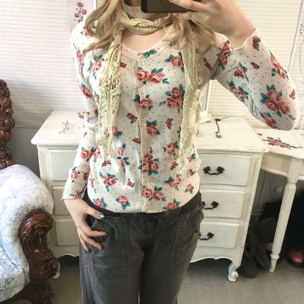 jpn vintage ivory rose dot lace cardigan