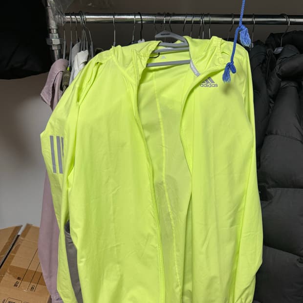 아디다스 바람막이