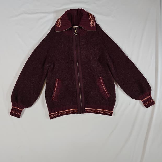 정가55만원대) 오즈세컨 보헤니안 에스닉 자수 스티치 모헤어 집업 가디건