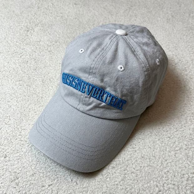 디스이즈네버댓 자수 로고 볼캡 A1847