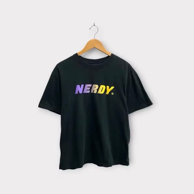 널디 NERDY 그라데이션 반팔 티셔츠 M