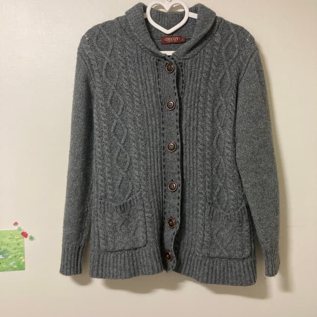 스티치 그레이 가디건