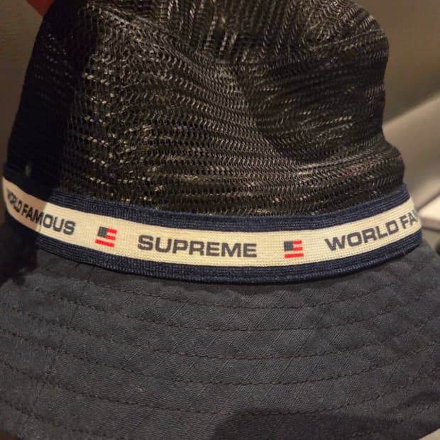슈프림 월드페이머스 메쉬 벙거지