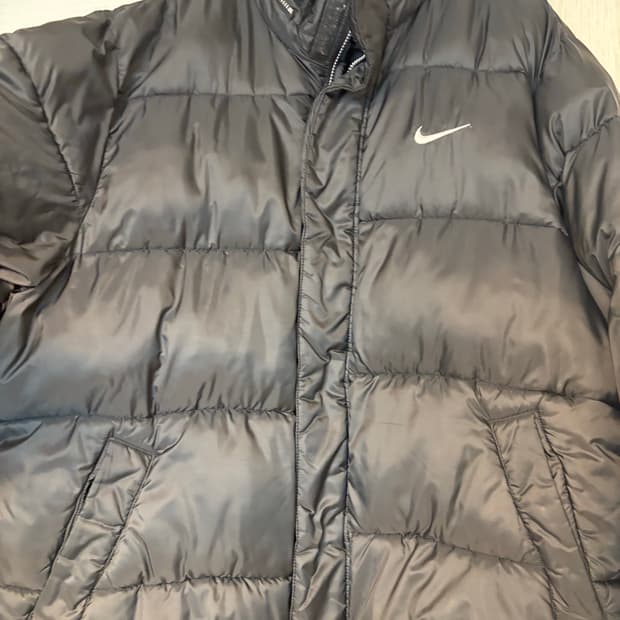 나이키 써마핏 퍼퍼자켓 블랙