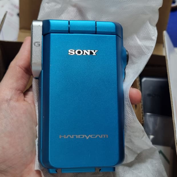 [급전]소니 HDR - GW66V 핸디캠 판매합니다