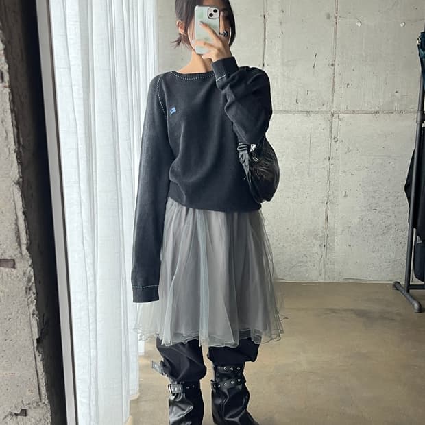 Burberry 버버리 블루 스티치 롱슬리브 니트