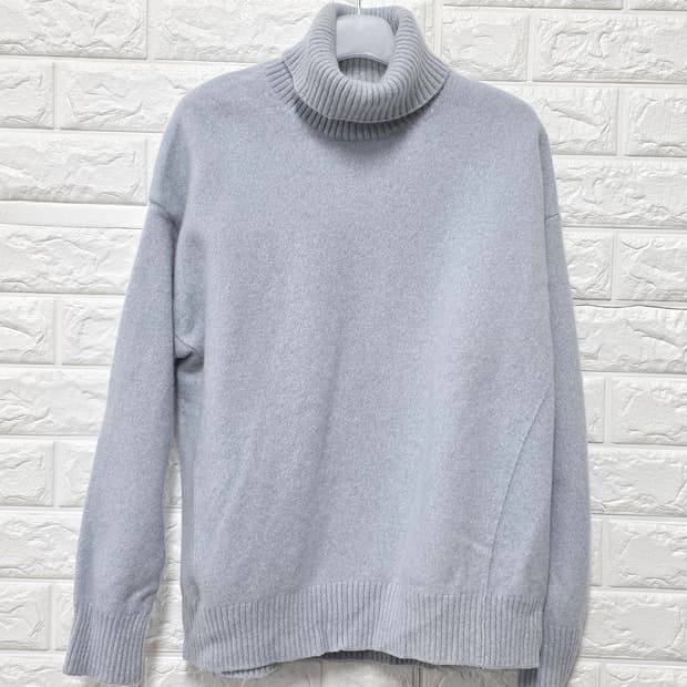 택포// 한섬 시스템 캐시미어 터틀넥 105