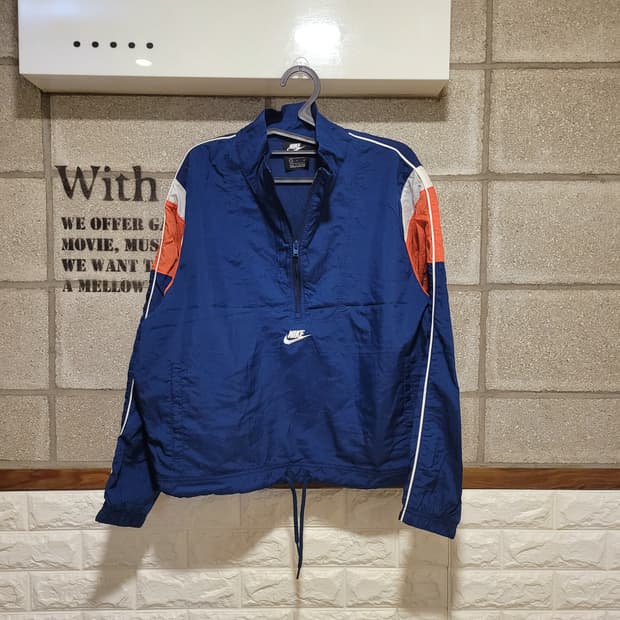 나이키 우먼 헤리티지 아노락 S(85)