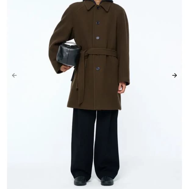 아모멘토 25fw 레글런 코트 브라운 M