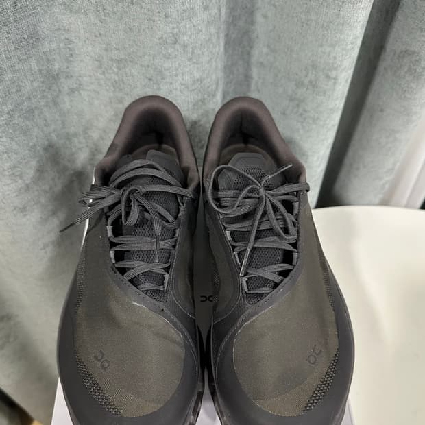 온 러닝 X 파프 클라우드 몬스터2 쏜브라운 285