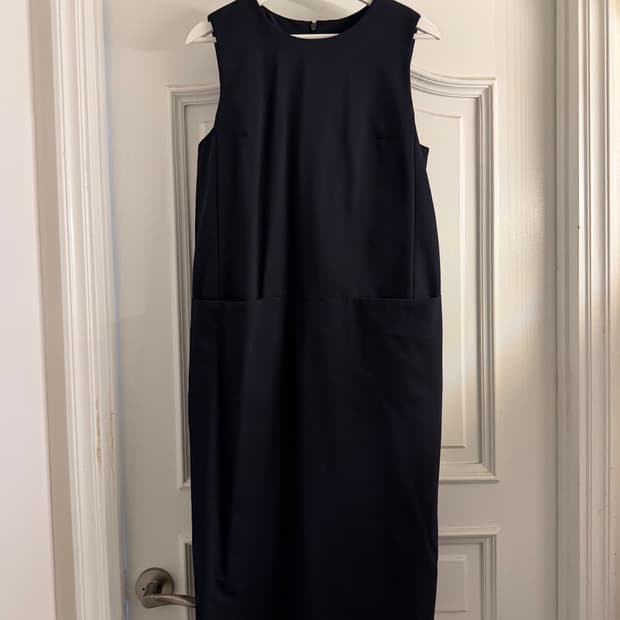 cos 네이비 원피스