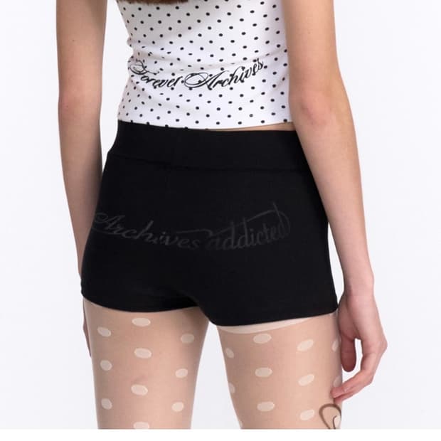 2000아카이브스 sue shorts black [01]