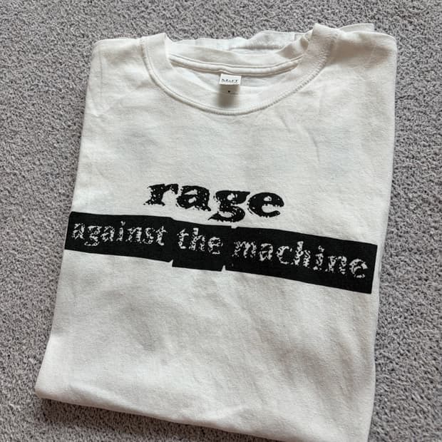 00’sVintage Rage Against The Machine tee