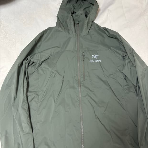 아크테릭스 스쿼미시 후디