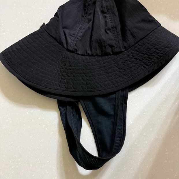 사스콰치 패브릭스 이어플랩 버킷햇