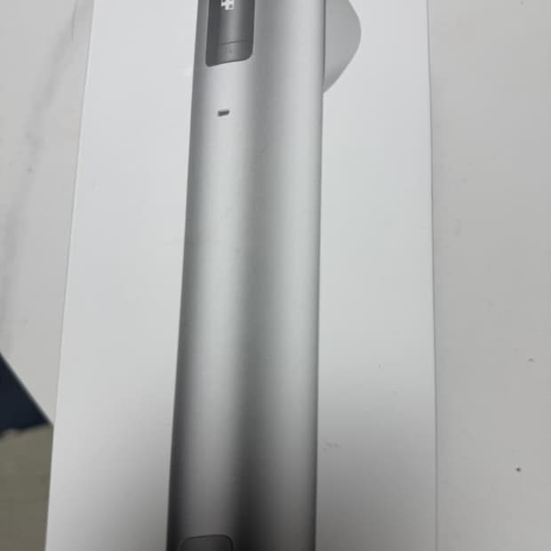 메디큐브 AGE-R 하이 포커스 샷 풀박스 택포