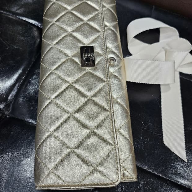 샤넬 파티 클러치