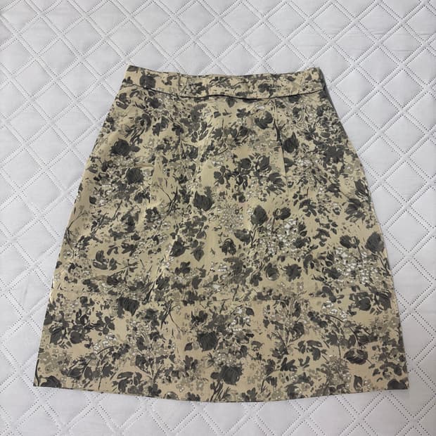 막스마라 위켄드 스커트