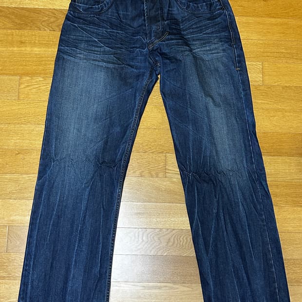 리바이스 레드룹