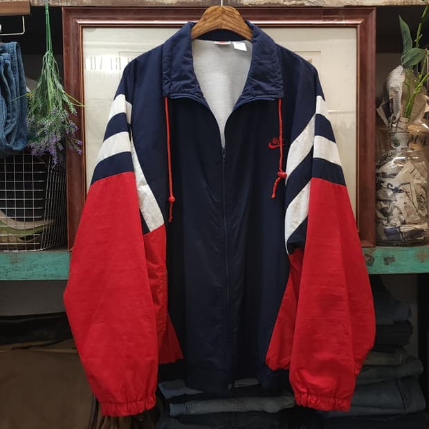 90s  나이키 엠브로이더리 레트로 집업자켓 바람막이 110
