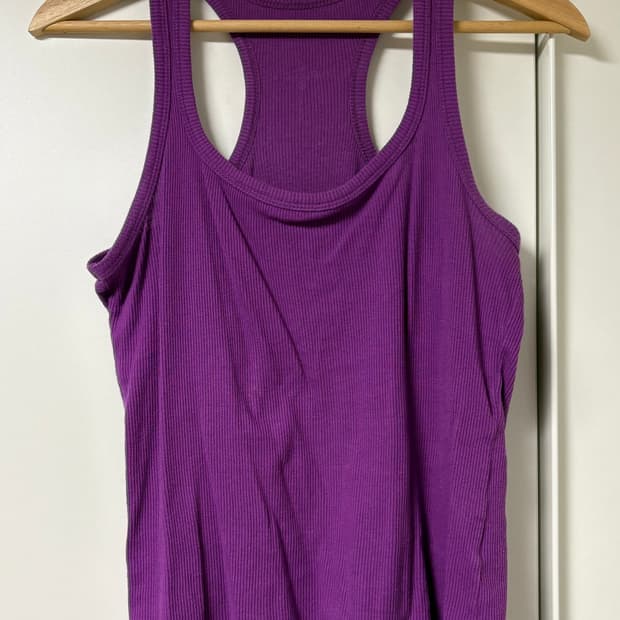 진보라색 골지 나시