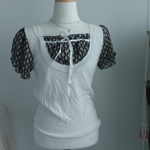 [빈티지] 화이트 레이어드 블라우스 리본 퍼프소매