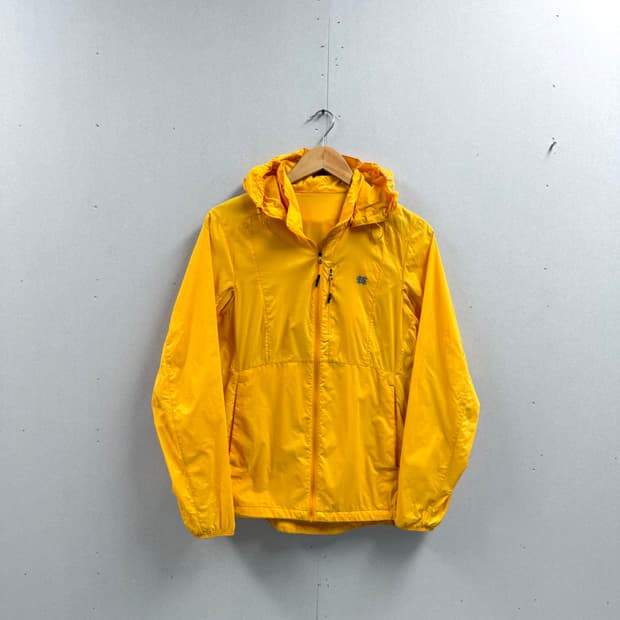 여성 100 / 코오롱스포츠 경량 바람막이 옐로우