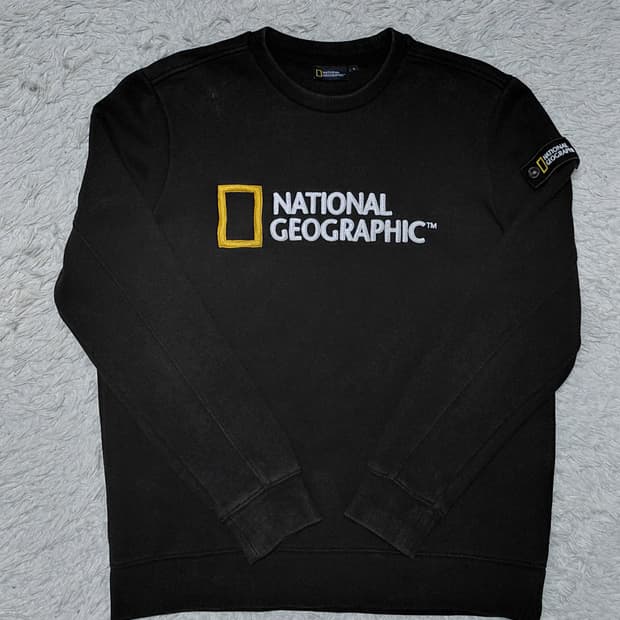 내셔널지오그래픽 맨투맨 블랙 90(S)