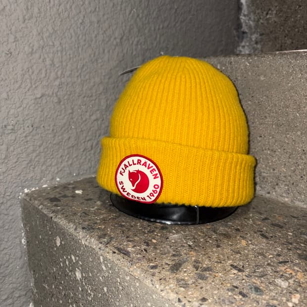 피엘라벤 패치로고 비니