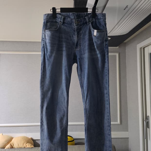 [거의 새것] 질스튜어트뉴욕 슬림핏 청 데님 팬츠 바지 82