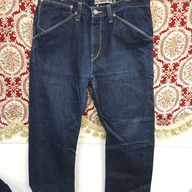 리바이스 00s 엔지니어드 데님팬츠 

