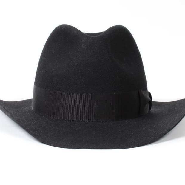 (L) Wacko maria HAT-02-RIVER-FATIMA HAT