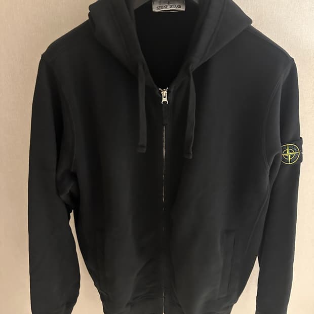 스톤아일랜드 후드집업 블랙 xxl 새상품 25fw